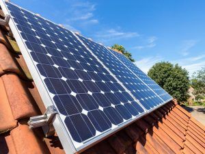 Cómo instalar placas solares y cuánto me cuesta